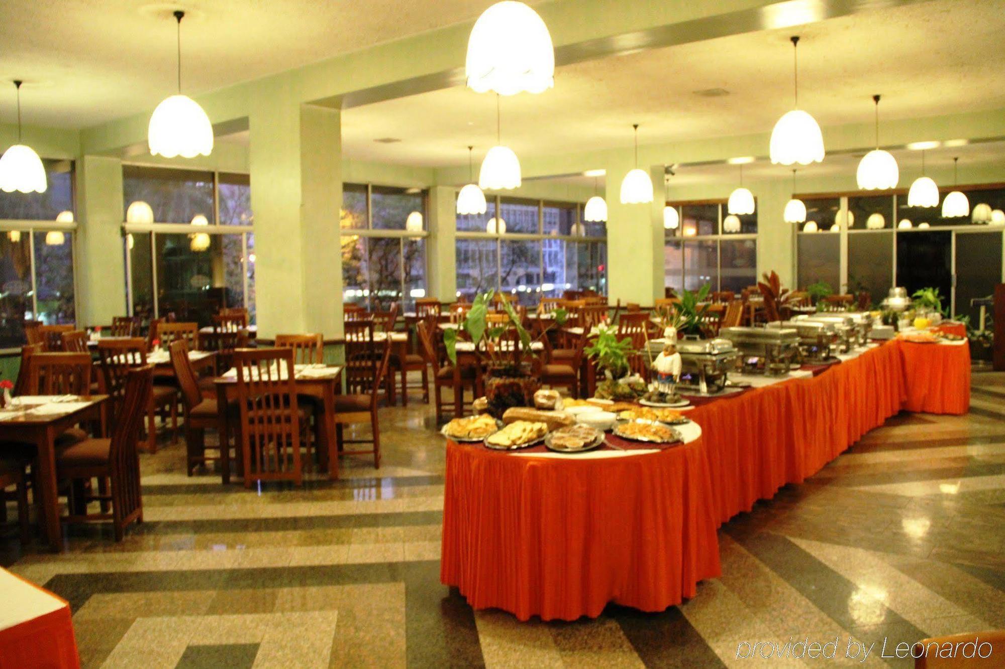 Sentrim 680 Hotel Nairobi Nhà hàng bức ảnh