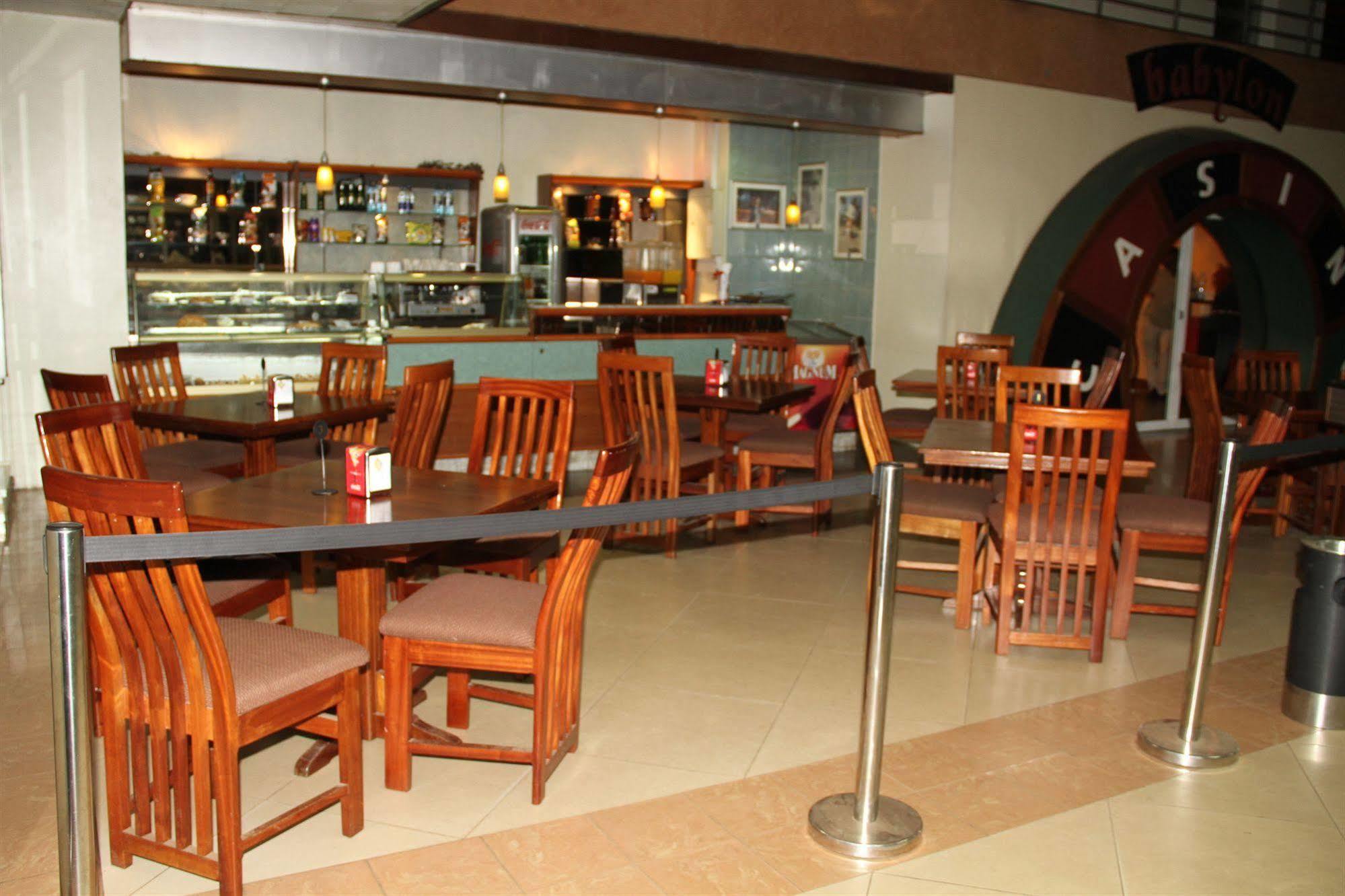 Sentrim 680 Hotel Nairobi Ngoại thất bức ảnh